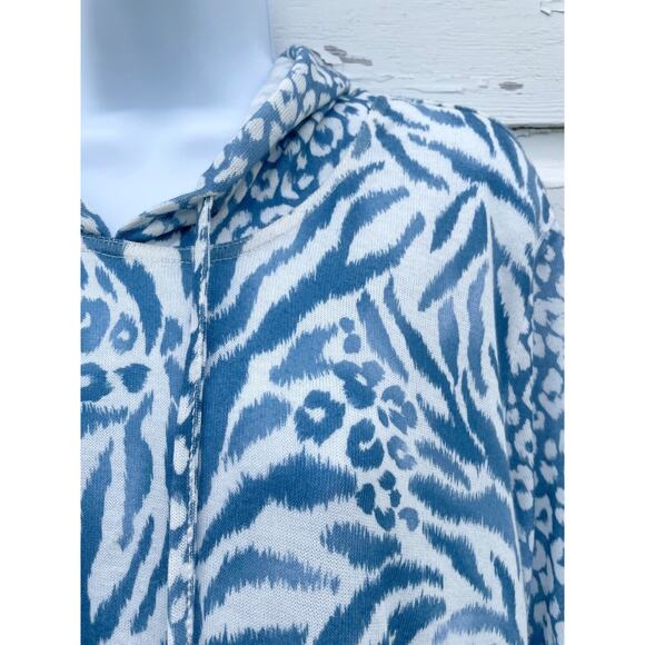 Alfred Dunner Sweater Hooded Womens XL Blue Animal Print Light Coastal Beach - Picture 3 of 6